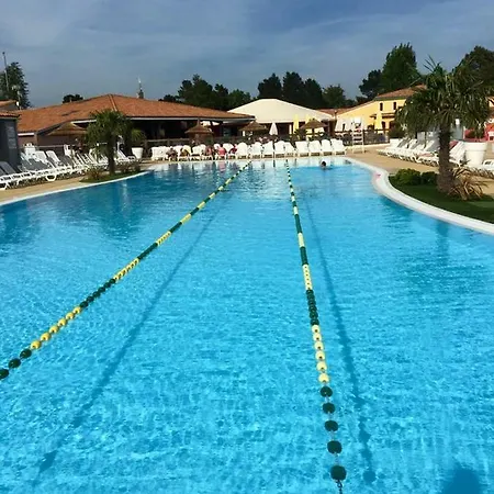 Mobilhome Neuf Aventura 8 Pers 2 Sdb Κάμπινγκ